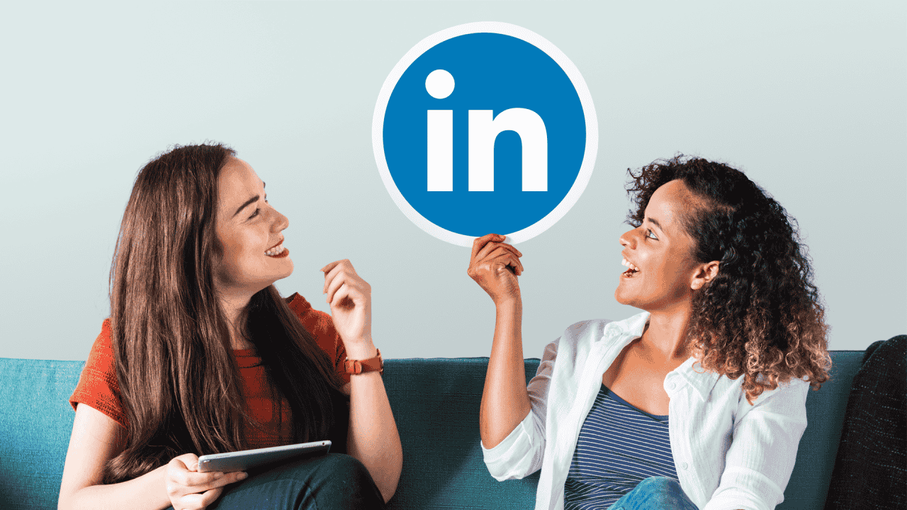 Crafting a Personal Brand That Attracts Recruiters on LinkedIn